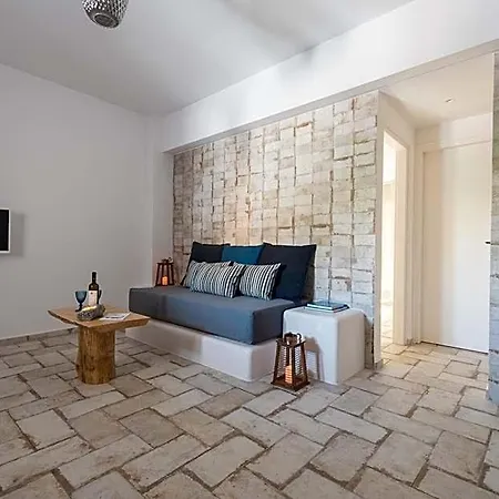 ホテル Elia Residences Santorini